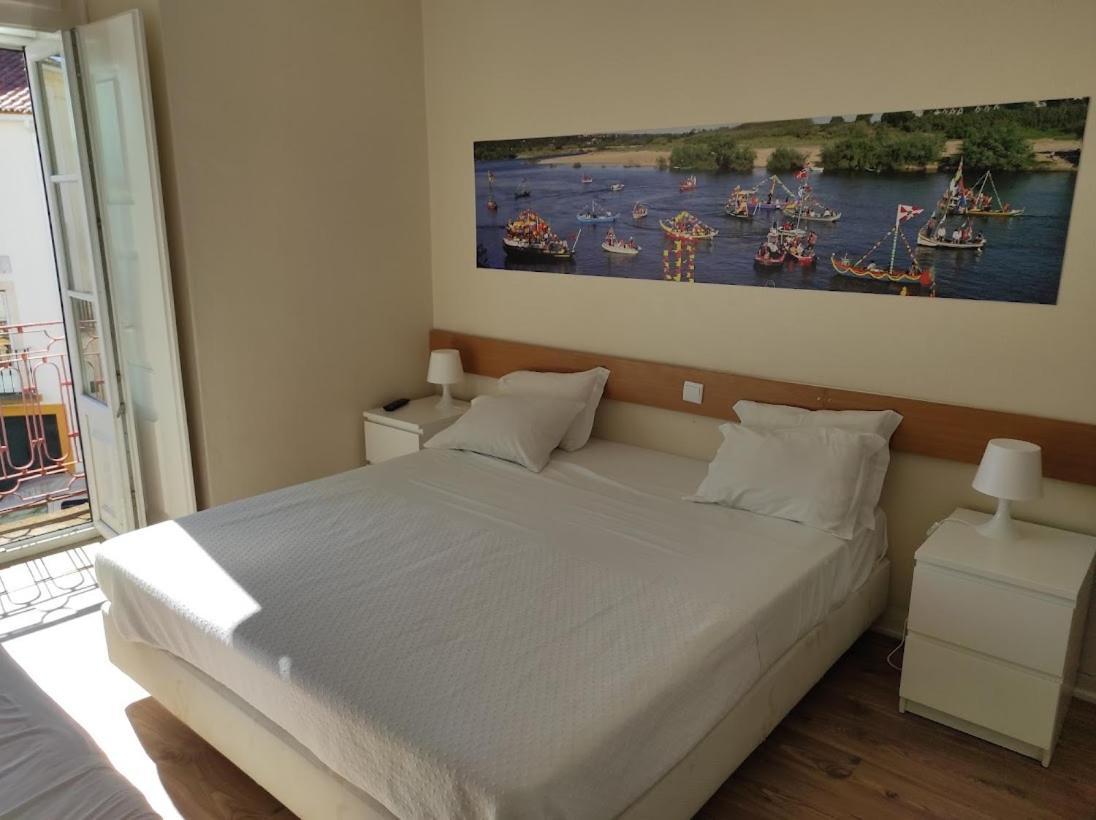 Casa Joao Chagas Guesthouse, Constancia, By Viva A Vida - Alojamentos E Hotels Ngoại thất bức ảnh